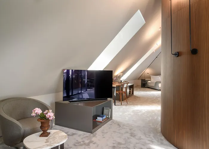 Zlata Ladjica Boutique 5* Lublana