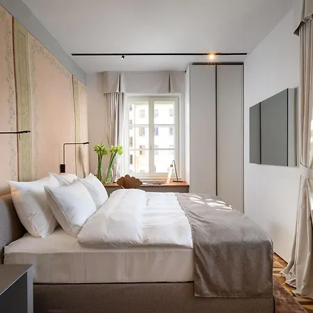 Zlata Ladjica Boutique 5*