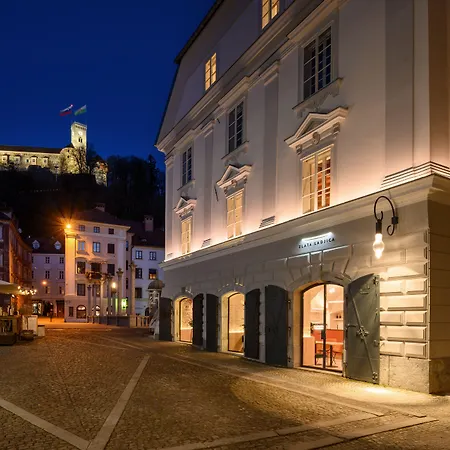 Zlata Ladjica Boutique Hotel 5*