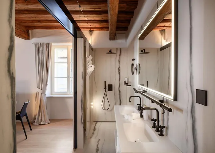 Zlata Ladjica Boutique Hotell 5*