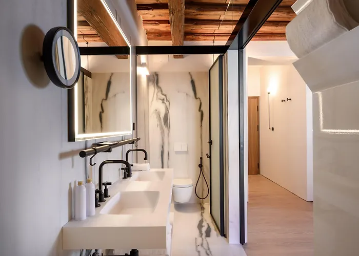 Zlata Ladjica Boutique Hotell 5*