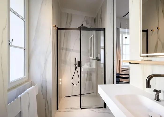 Zlata Ladjica Boutique リュブリャナ